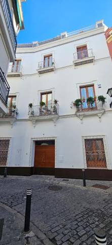 Piso en Alquiler en Calle Castellar, 6 en Feria