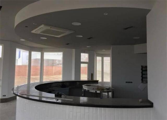 Local comercial en Alquiler en Valcabado