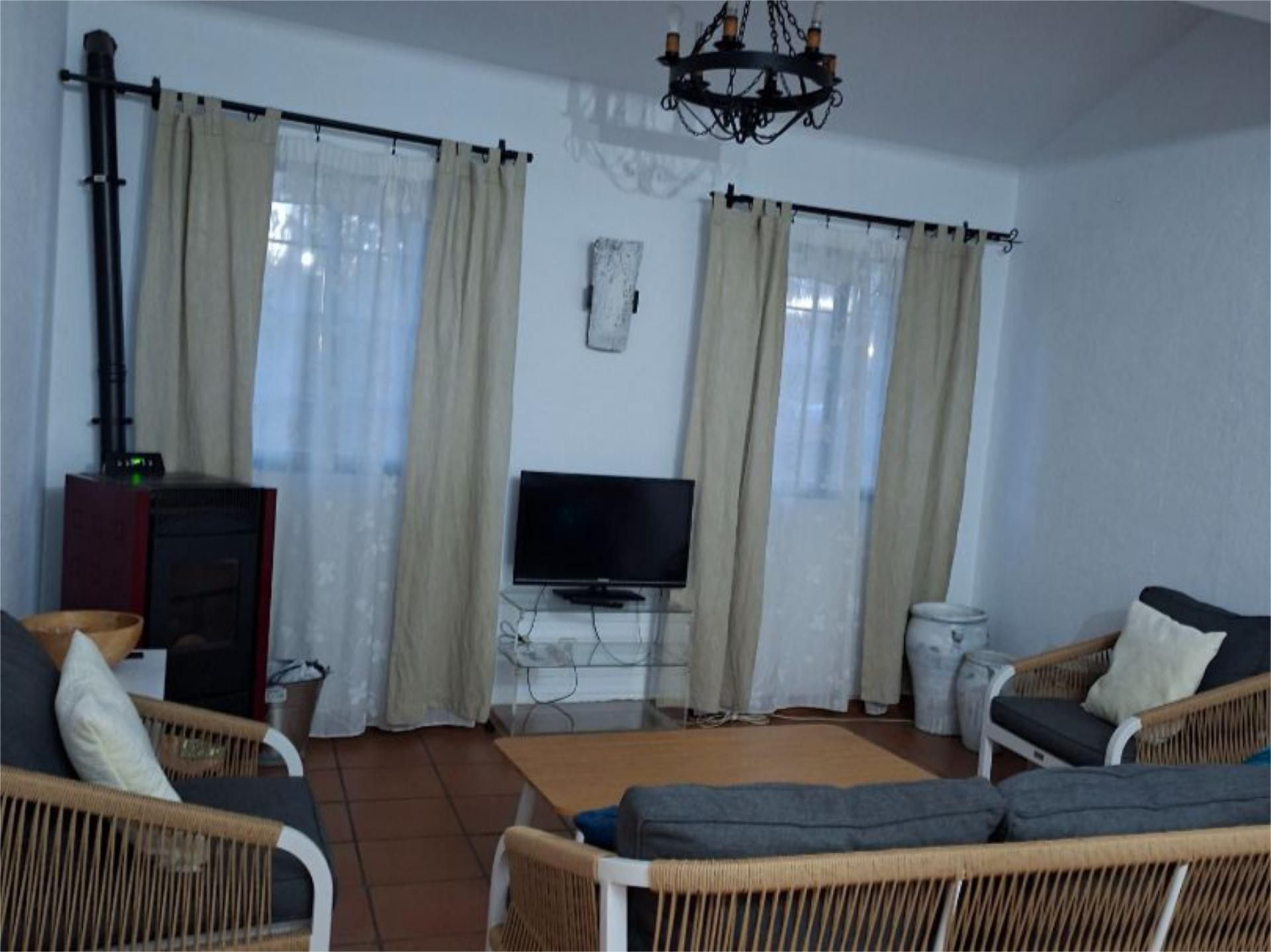 Living room of Single-family semi-detached to rent in Puentes Viejas  with Heating, Storage room and Furnished