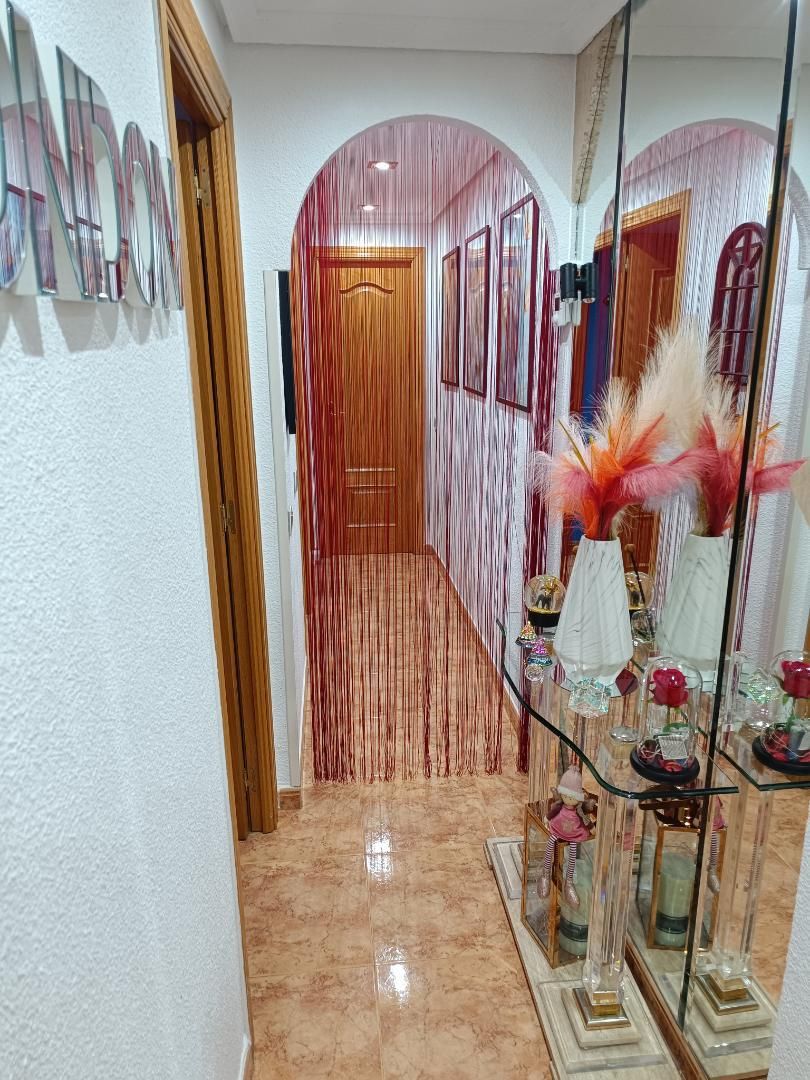 Flat for sale in  Madrid Capital  with Air Conditioner and Terrace