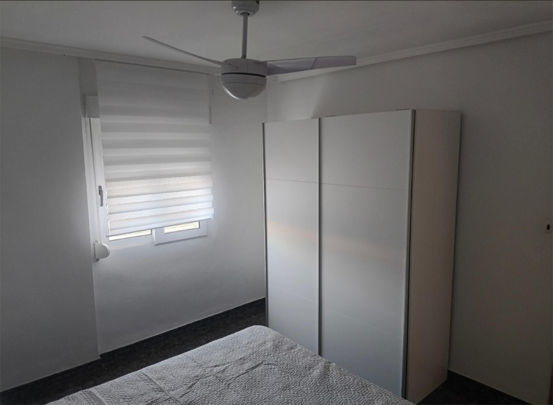 Pis de lloguer a Carrer de Sant Rafel, 11, Sant Rafael Dormitori de Pis de lloguer en Ontinyent amb Aire condicionat