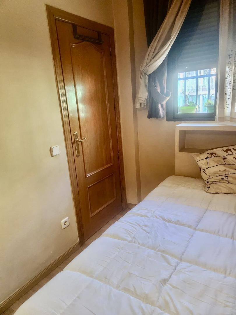 Dormitori de Pis de lloguer en  Madrid Capital