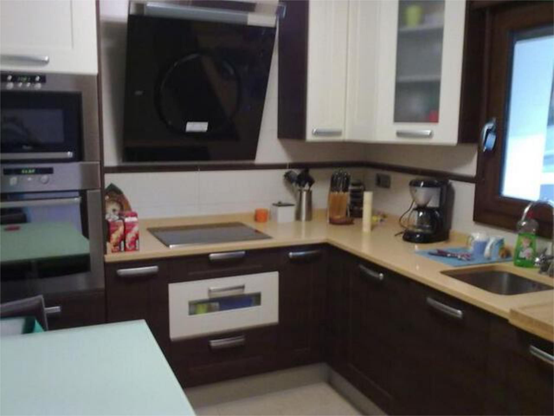 Flat for sale in Valle de Trápaga-Trapagaran Kitchen of Flat for sale in Valle de Trápaga-Trapagaran with Terrace and Furnished