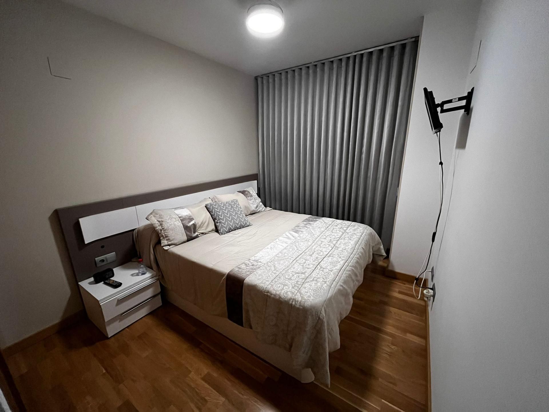 Dormitori de Pis en venda en Vila-real amb Aire condicionat, Calefacció i Jardí privat