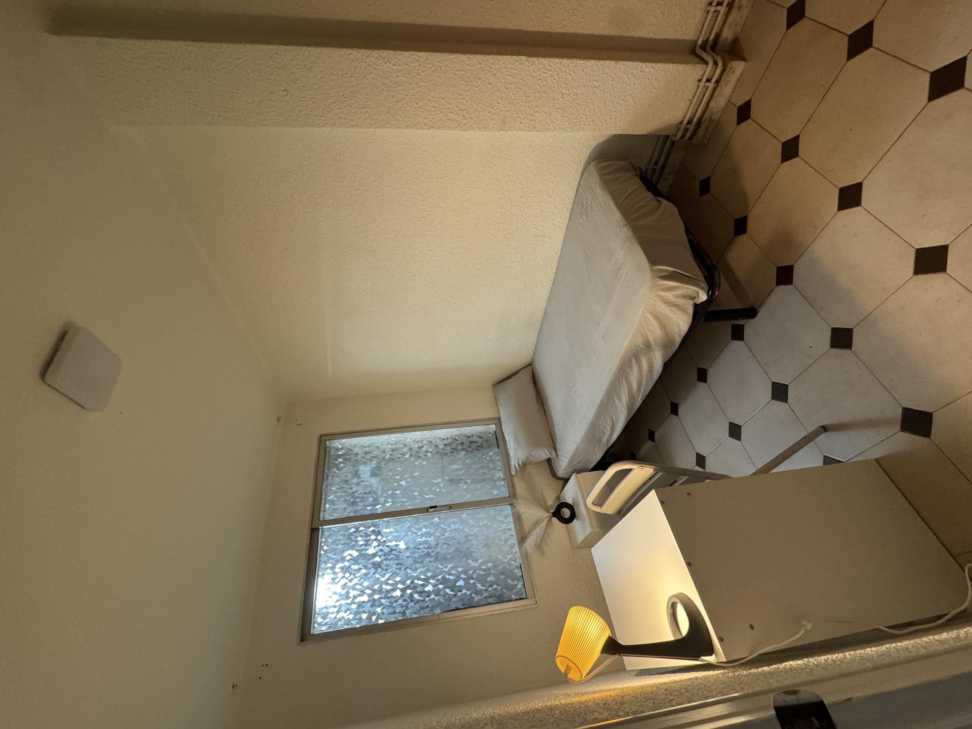 Pis per a compartir a Calle de Andrés Vicente, 38, La Bozada – Parque Delicias Dormitori de Pis per a compartir en Zaragoza Capital amb Calefacció, Terrassa i Moblat