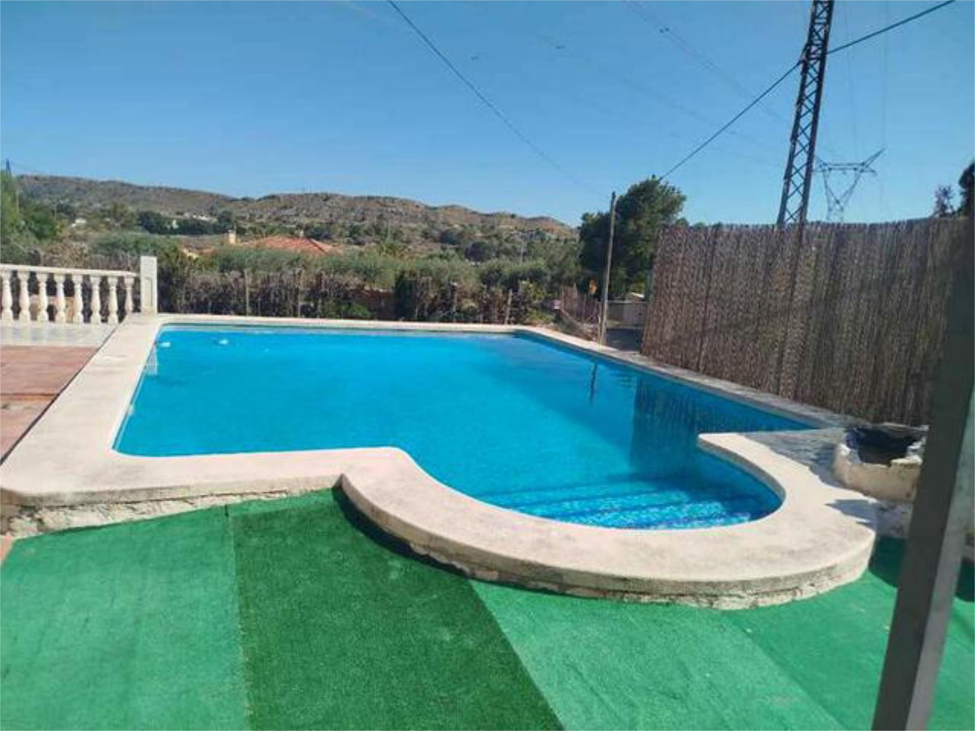 Single-family semi-detached to rent in Rebolledo Single-family semi-detached to rent in Rebolledo