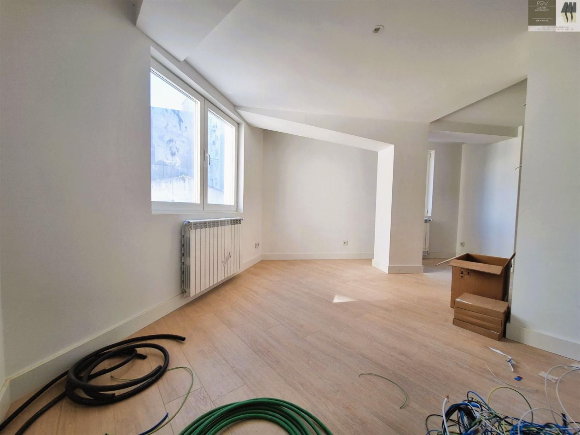 Pis en venda a Rúa Merced, 52, Los Castros - Castrillón - Eiris Dormitori de Pis en venda en A Coruña Capital