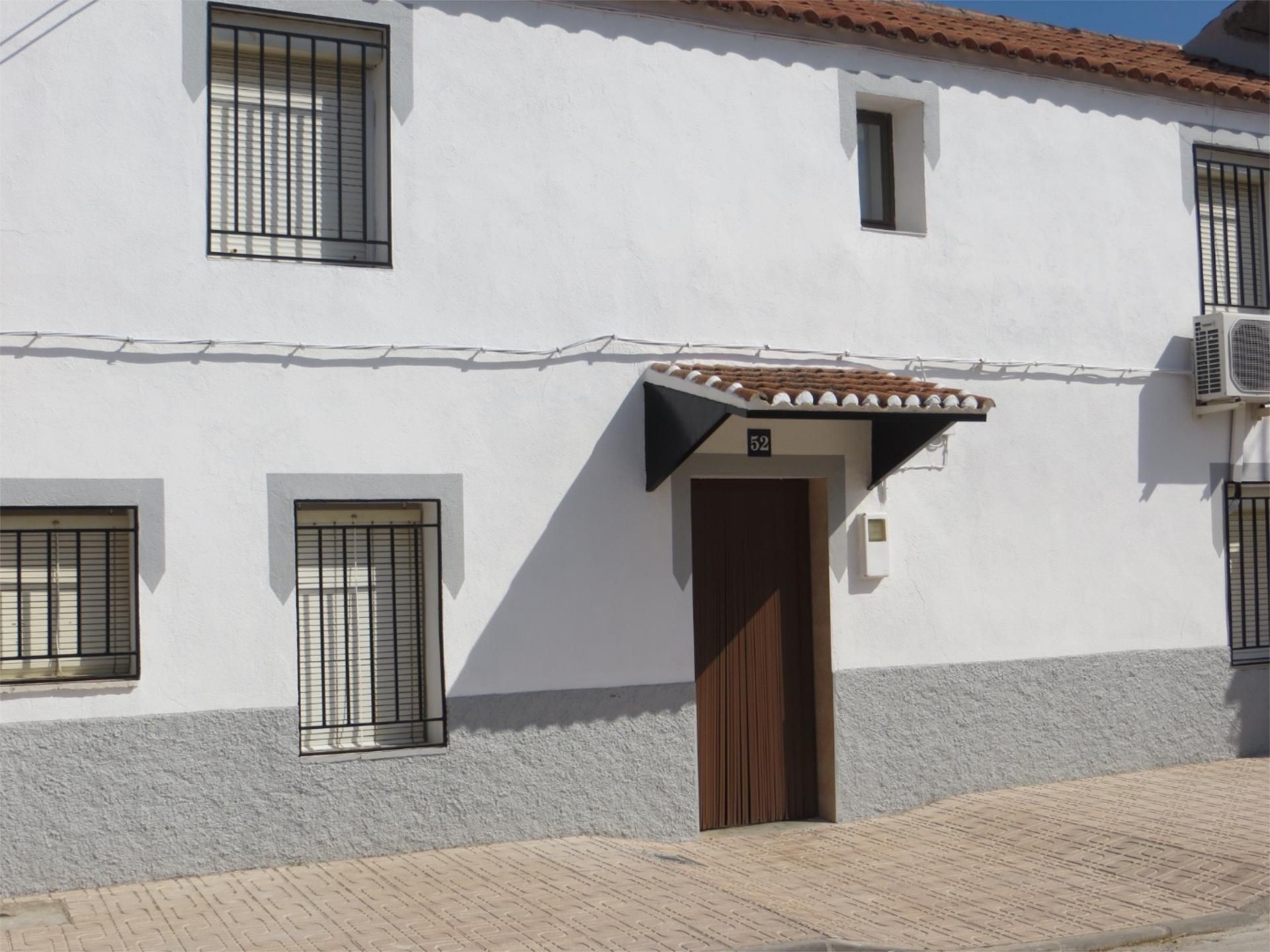 Exterior view of Planta baja to rent in Retuerta del Bullaque  with Air Conditioner, Storage room and Furnished