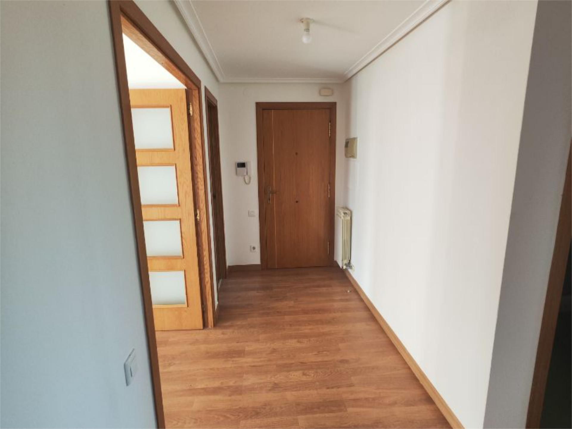 Flat for sale in Calle Baltasar Gracián, 7, Cascajos - Piqueras Flat for sale in Logroño with Heating, Storage room and Swimming Pool