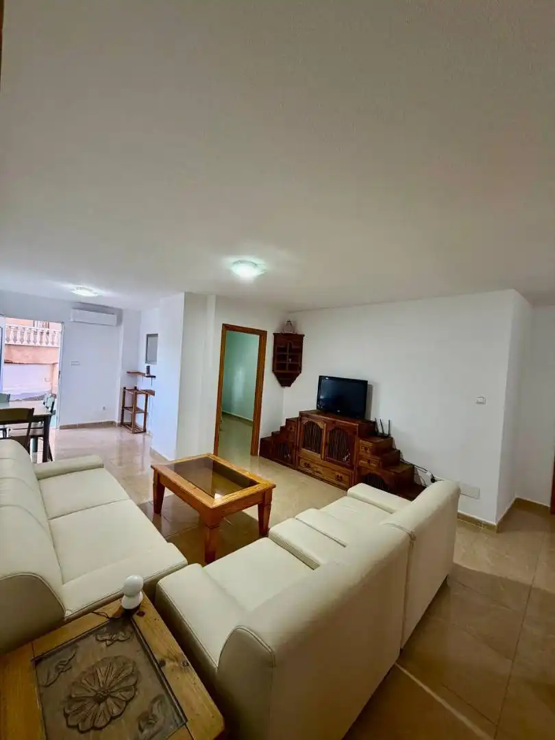 Flat for sale in Avenida Españoles, 19, Los Europeos Living room of Flat for sale in Torrevieja with Air Conditioner, Private garden and Furnished