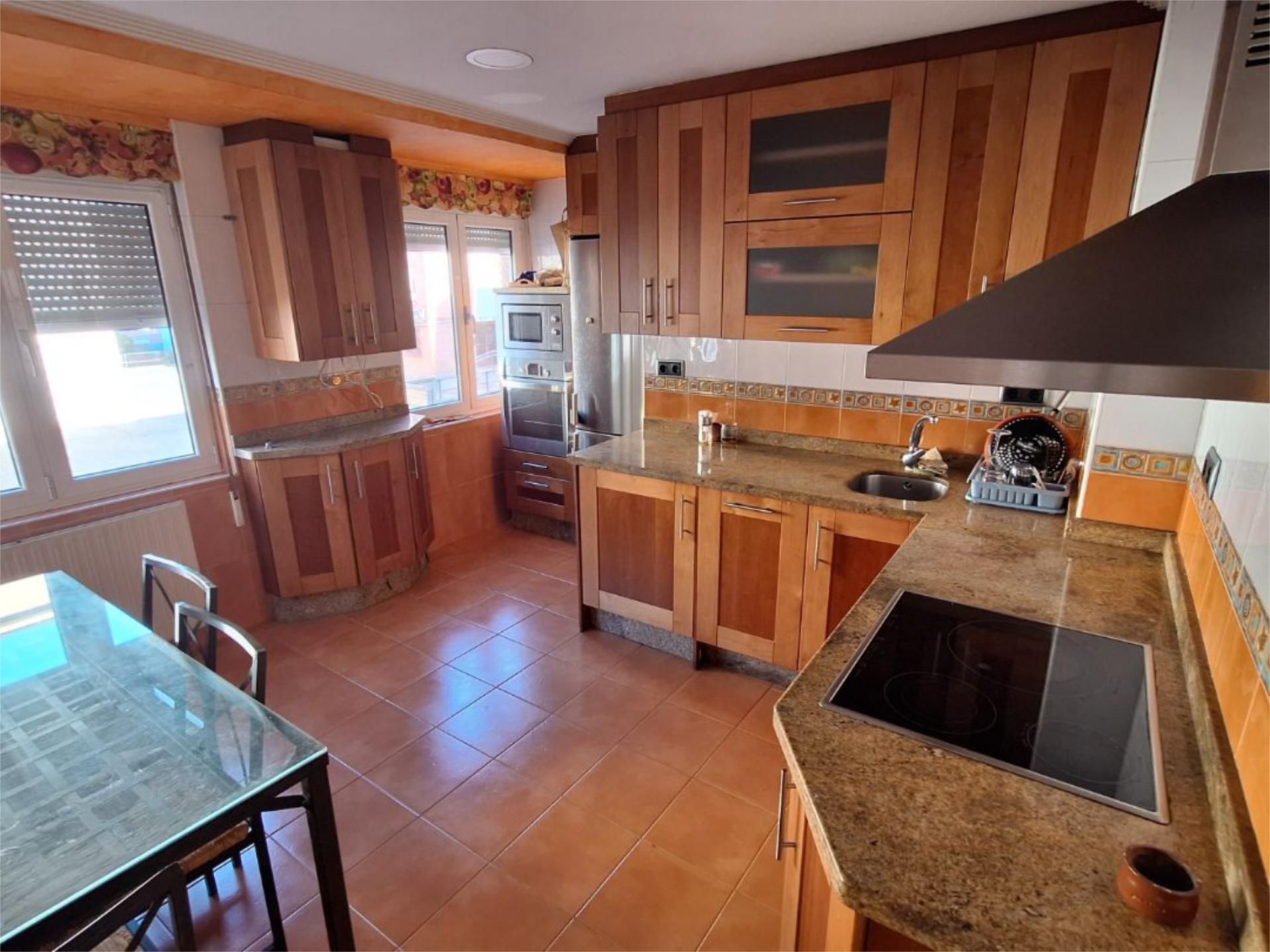 Kitchen of Flat for sale in Lena  with Heating, Terrace and Furnished