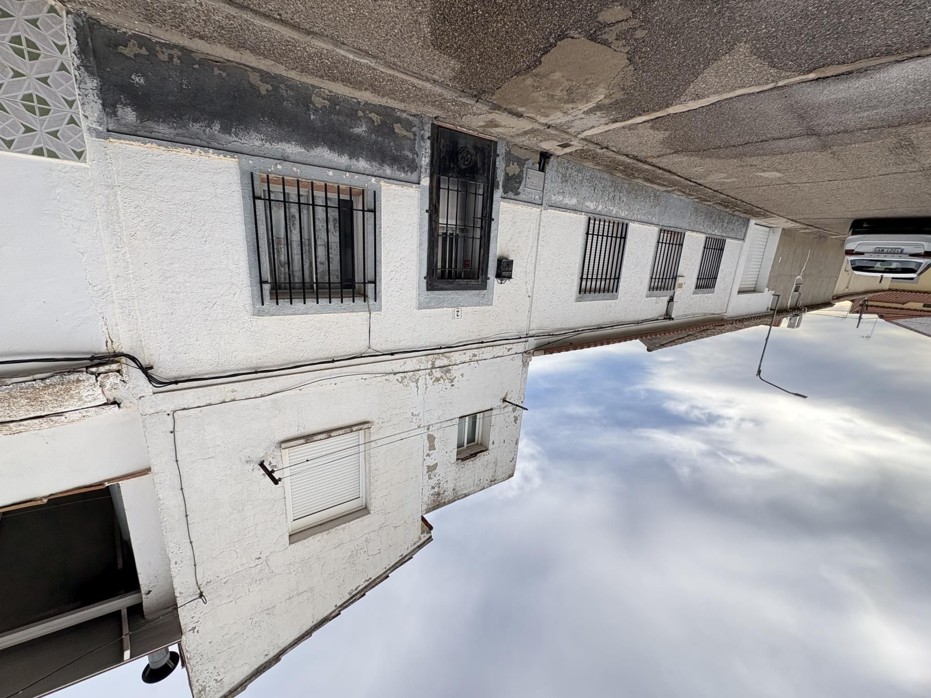 Vista exterior de Casa o xalet en venda en San Bartolomé de las Abiertas amb Traster
