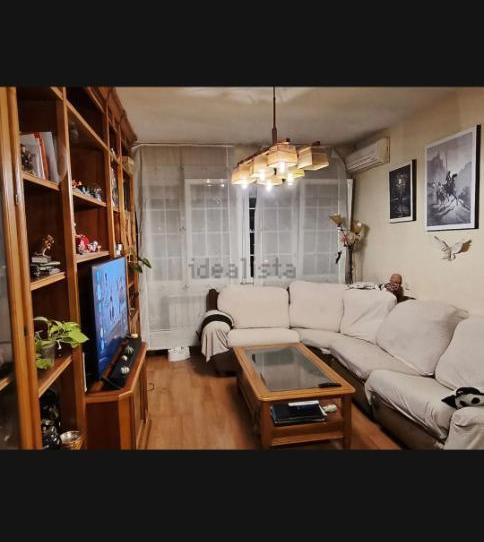 Foto 1 de Pis en venda a Avenida de Juan Andrés, 48, Valdezarza, Madrid