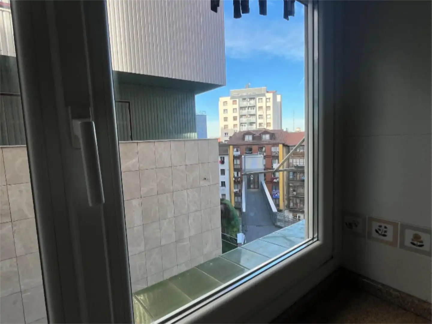 Pis en venda a Nicolas Ormaetxea Kalea, 4, Txabarri - La Unión - Vista Alegre Vista exterior de Pis en venda en Sestao