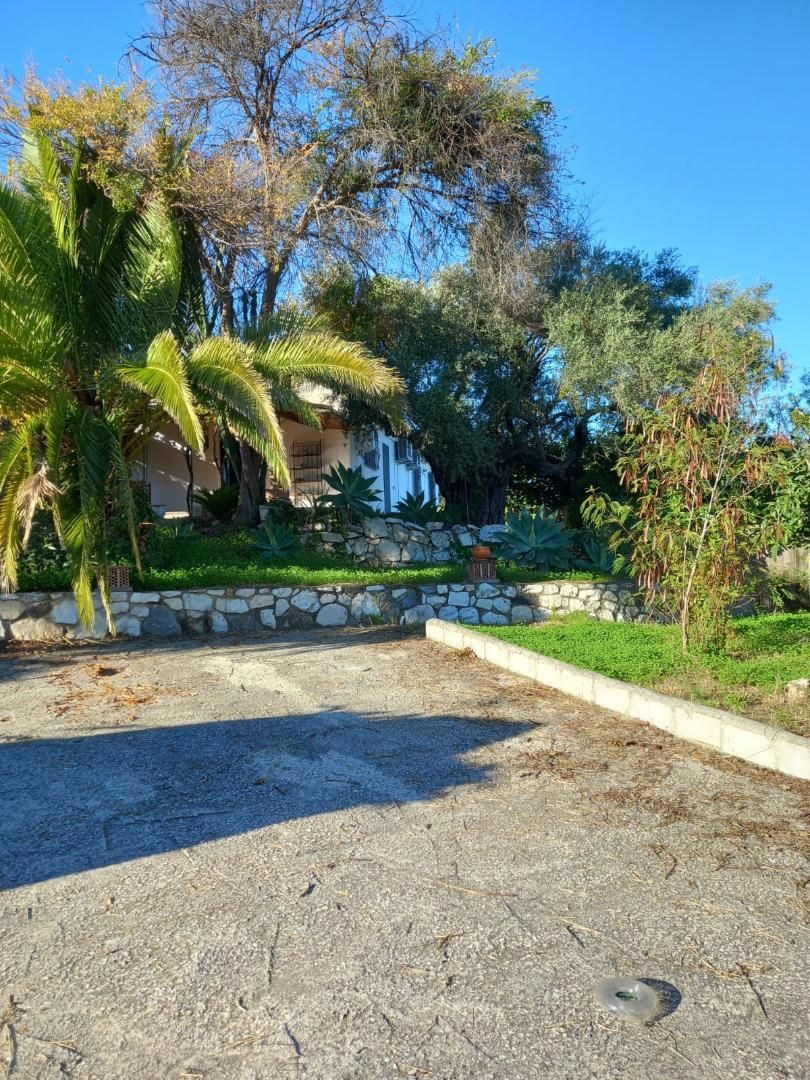 Jardí de Finca rústica en venda en Monda amb Aire condicionat i Terrassa