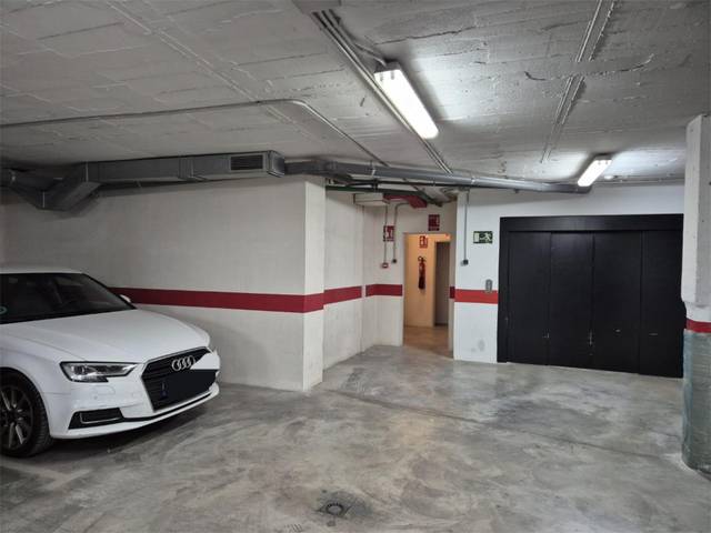 Garaje en Venta en Avenida Constitución, 80 en Las Cruces