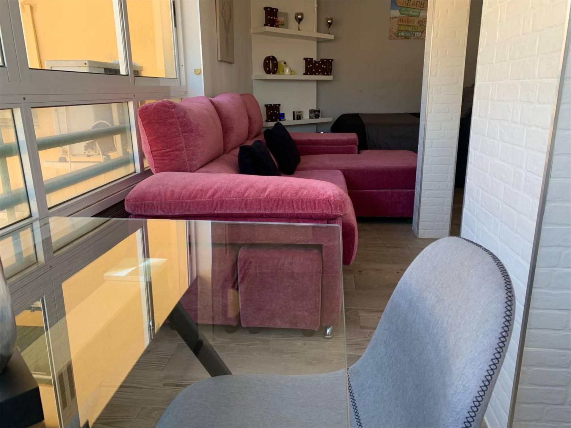 Living room of Study to rent in Málaga Capital  with Air Conditioner, Private garden and Furnished