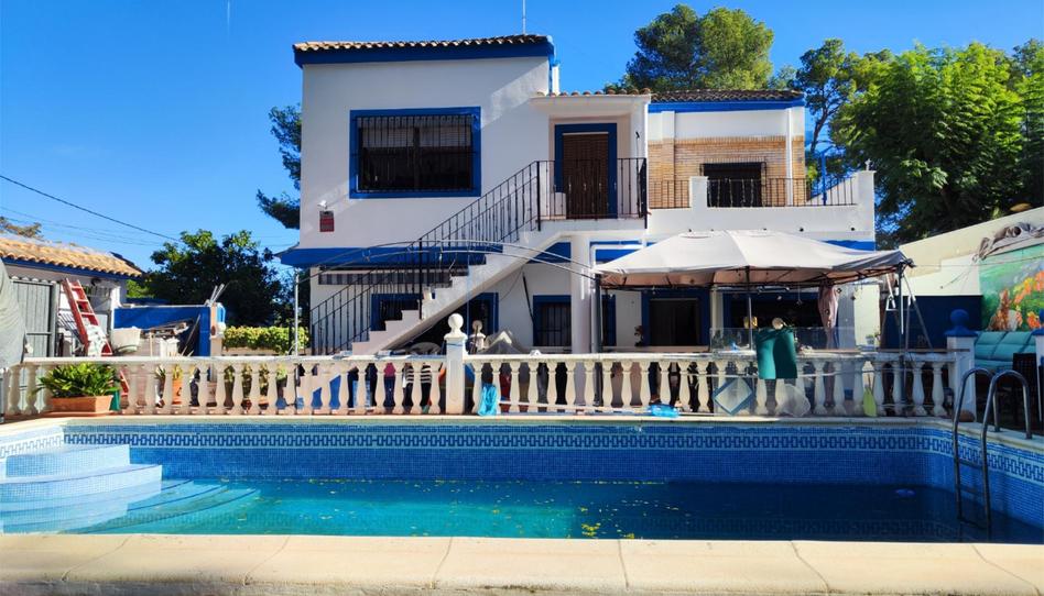 House or chalet for sale in Carrer 548, 26, La Cañada, Valencia - image 1 Photo 1 of House or chalet for sale in Carrer 548, 26, La Cañada, Valencia