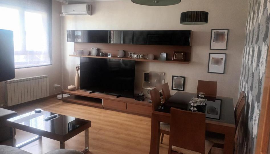 Photo 1 of Flat to rent in Calle Arroyo del Valle, 15, Castellanos de Moriscos, Salamanca
