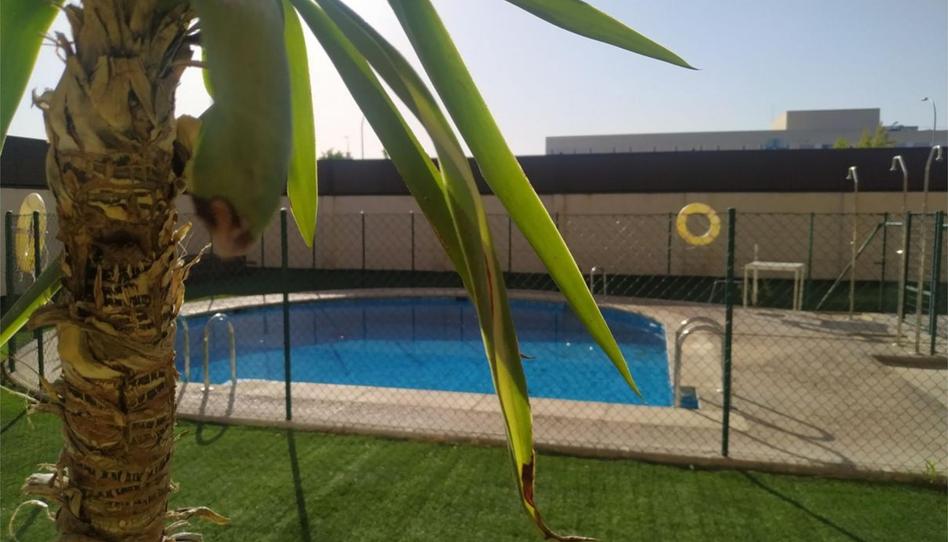 Foto 1 de Apartament de lloguer a Calle Moratilla de Henares, 13, Ensanche de Vallecas - La Gavia, Madrid