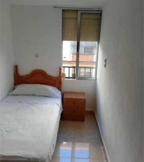 Pis per a compartir a Los Pájaros, Sevilla - imatge 2 Foto 2 de Pis per a compartir a Los Pájaros, Sevilla