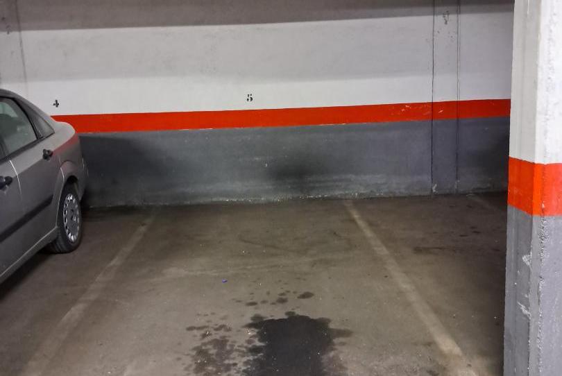 Photo 1 of Garage to rent in Avenida de Niza, 1, Rosas - Musas, Madrid