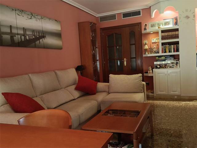 Piso en Venta en Calle de Ramón Pignatelli, 122 en Plaza de Toros