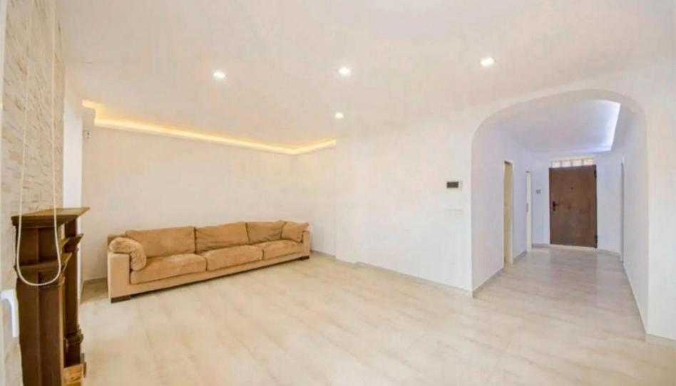 Flat for sale in Carrer Santa Caterina Thomàs, 20a, Pont d'Inca, Illes Balears - image 1 Photo 1 of Flat for sale in Carrer Santa Caterina Thomàs, 20a, Pont d'Inca, Illes Balears