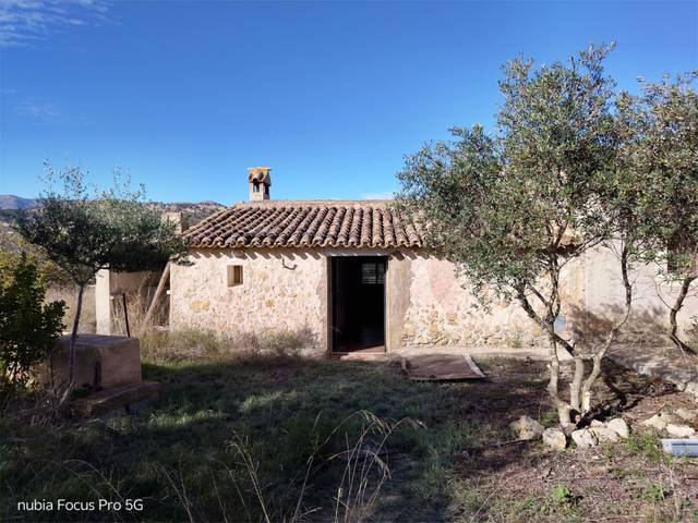 Finca rústica en Alquiler en Partida les Macaroves, 26 en Relleu