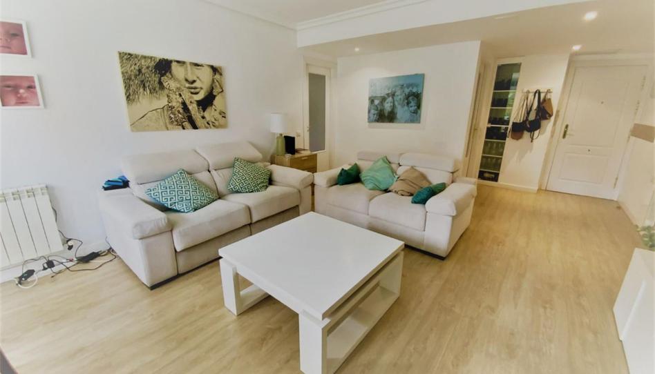 Foto 1 de Pis en venda a Calle de Isabel Clara Eugenia, 8, Sanchinarro, Madrid