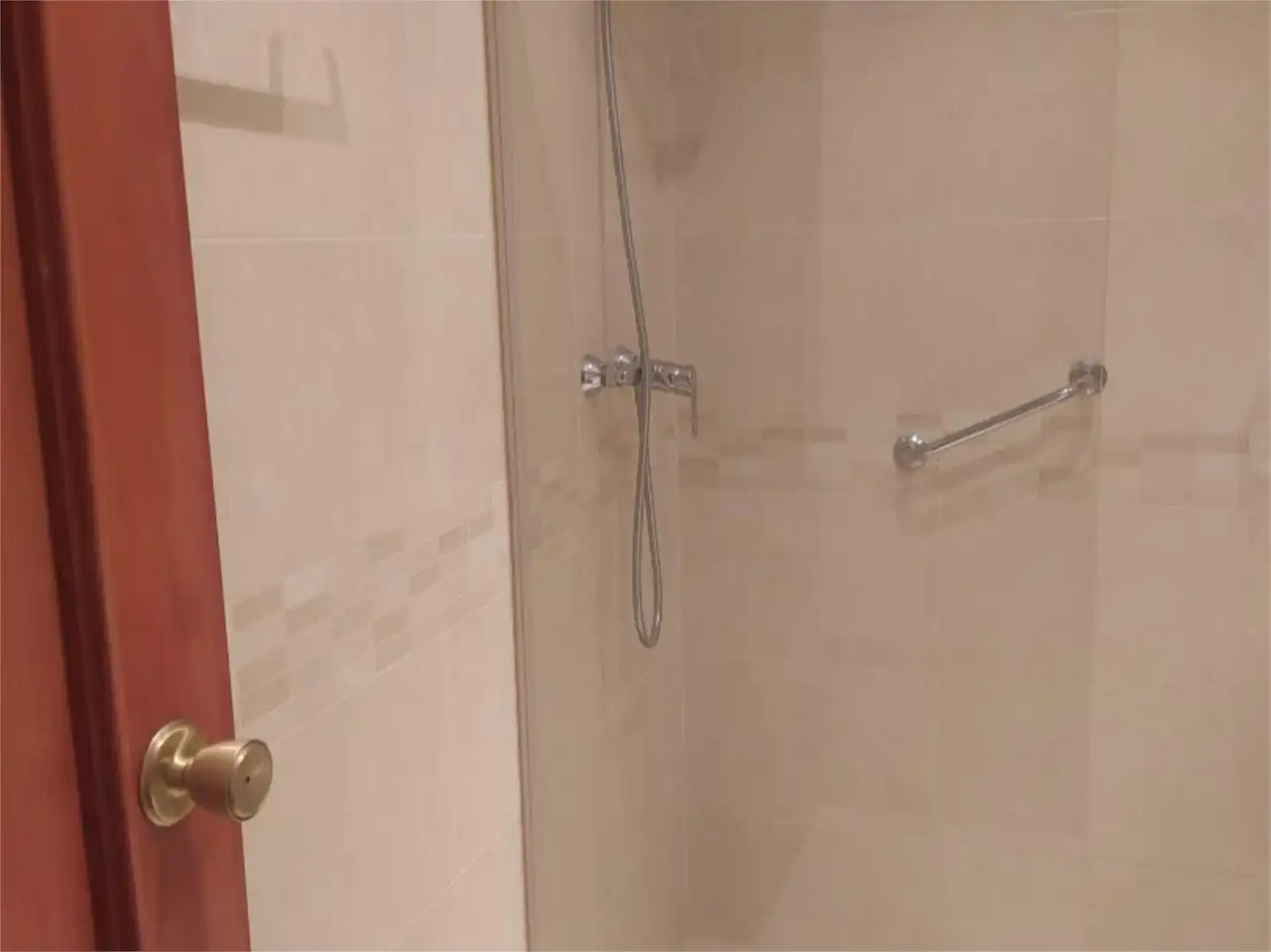 Bathroom of Flat for sale in  Almería Capital  with Air Conditioner and Balcony