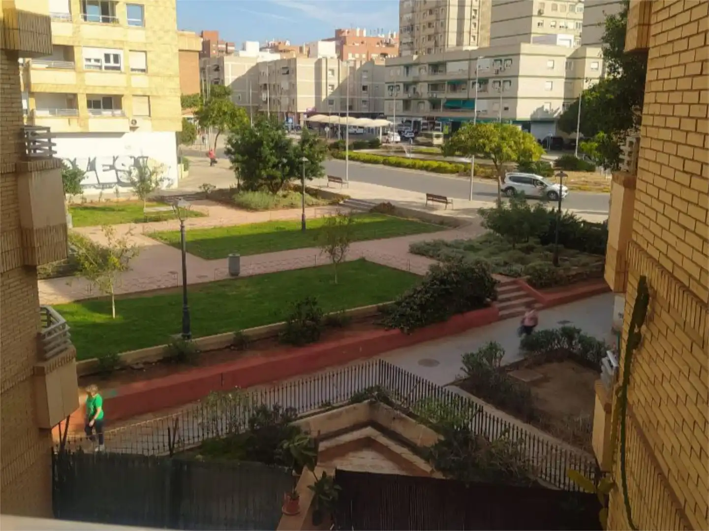 Exterior view of Flat for sale in  Almería Capital  with Air Conditioner and Balcony