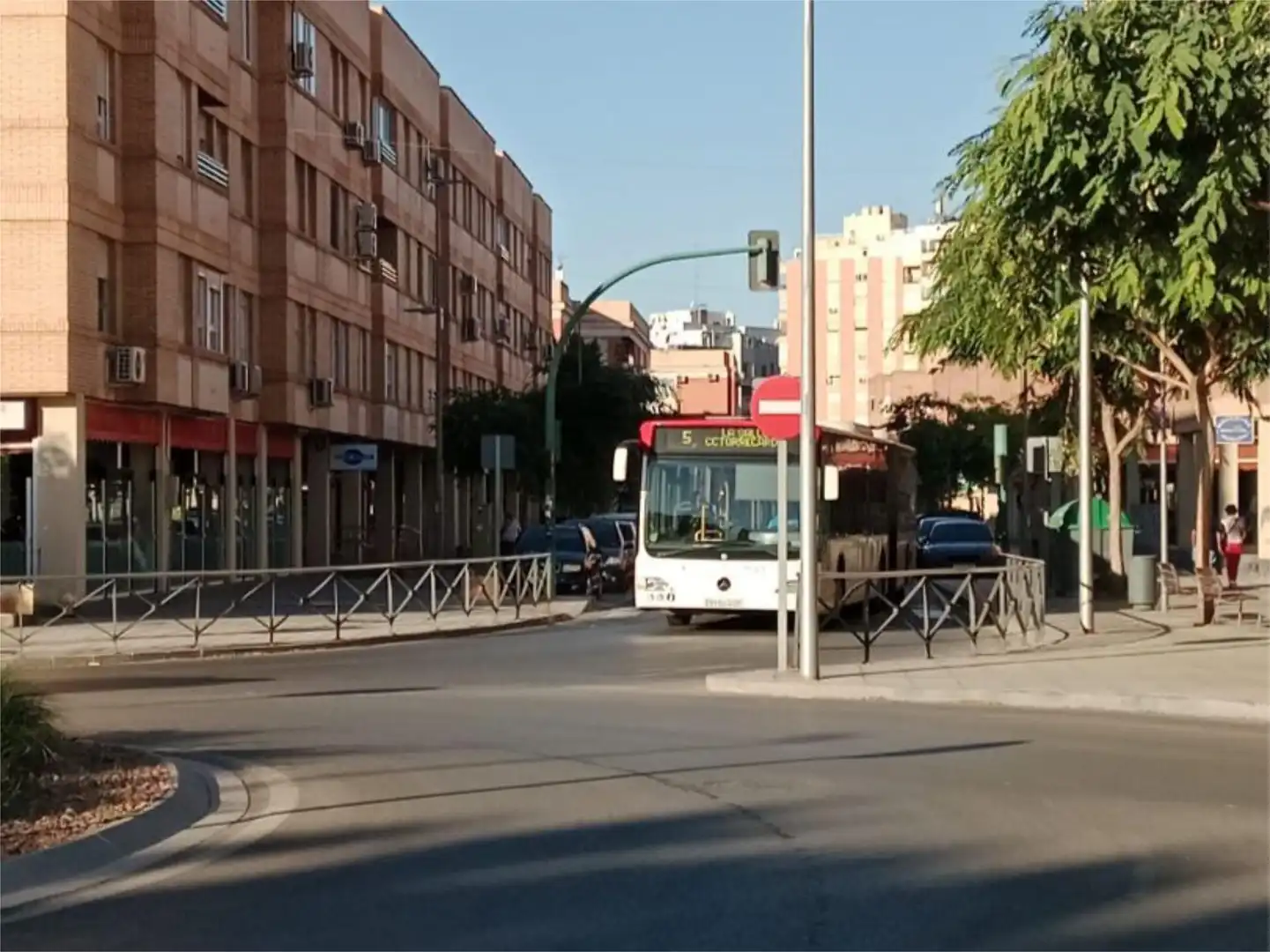 Exterior view of Flat for sale in  Almería Capital  with Air Conditioner and Balcony