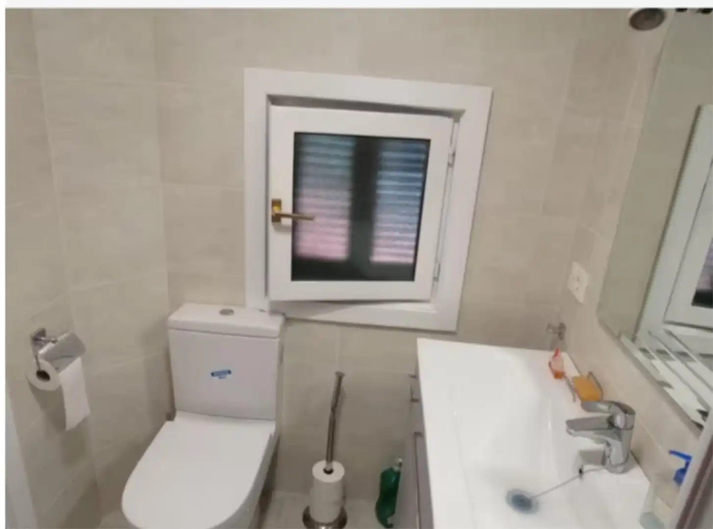 Bany de Pis en venda en Urretxu amb Calefacció, Parquet i Terrassa
