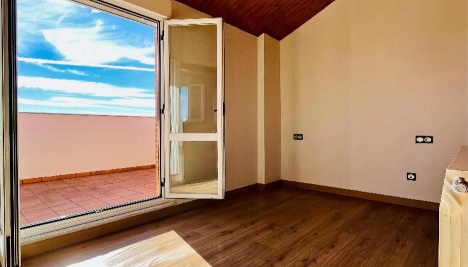 Attic for sale in Calle Cataluña, 17, Pizarrales, Salamanca - image 1 Photo 1 of Attic for sale in Calle Cataluña, 17, Pizarrales, Salamanca