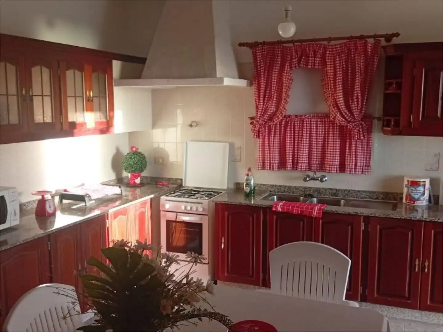 Casa o xalet en venda a Los Llanos de Aridane Cuina de Casa o xalet en venda en Los Llanos de Aridane amb Terrassa