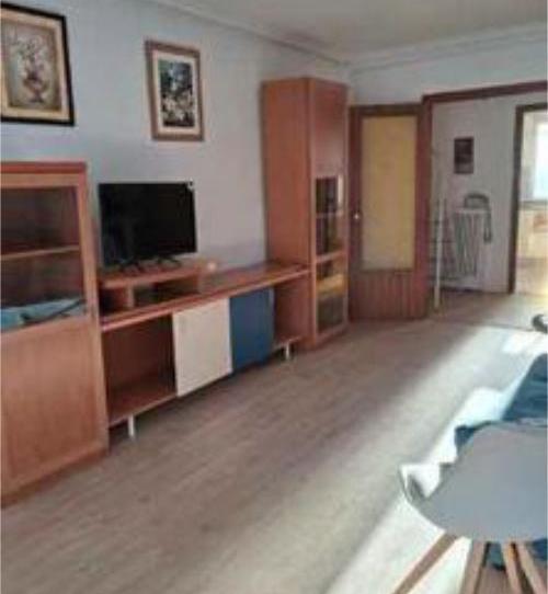 Photo 1 of Flat to rent in Armunia, León