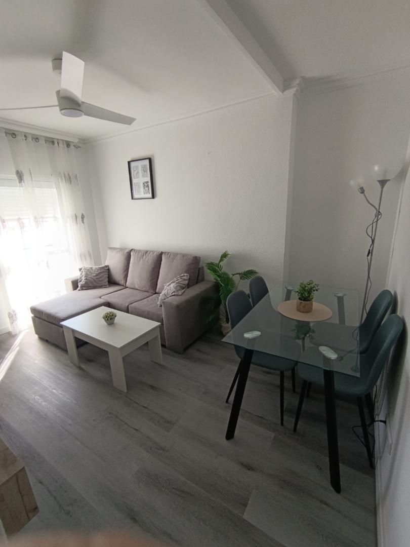 Flat to rent in Calle Luis Braille, 2, Campo de la Verdad - Miraflores
