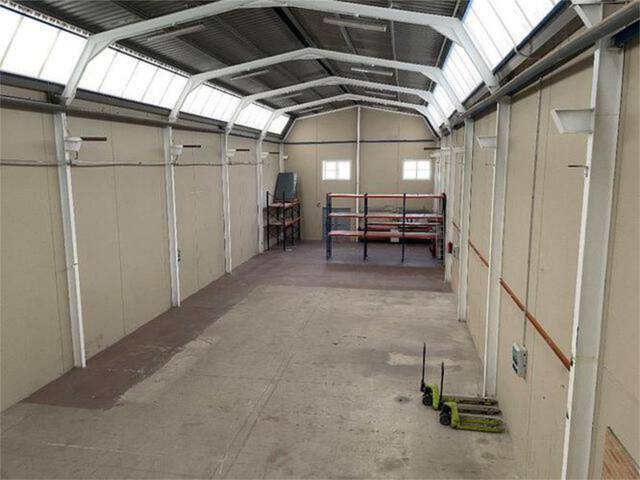 Nave industrial en Alquiler en Torreciega