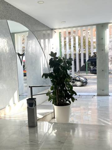 Piso en Venta en Avenida de la Buhaira, 23 en La Calzada - La Florida