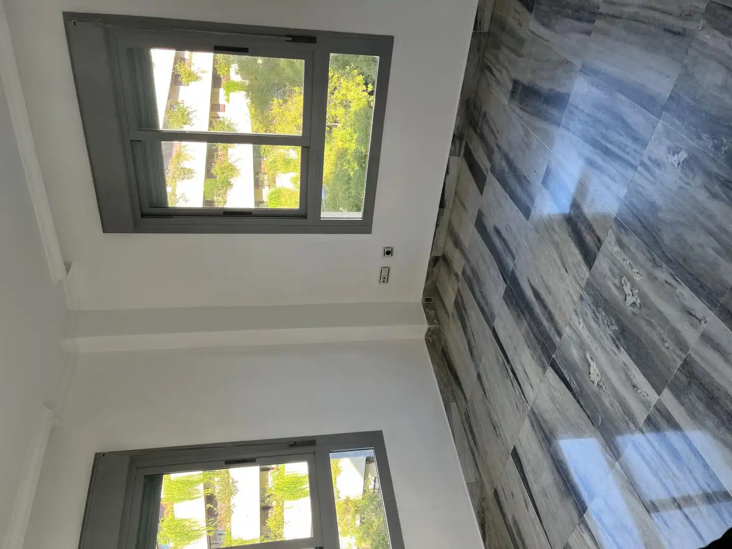 Bedroom of Flat for sale in Sevilla  with Parquet flooring, Storage room and Furnished