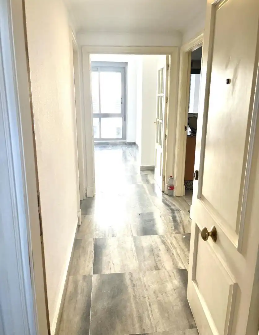 Flat for sale in Sevilla  with Parquet flooring, Storage room and Furnished