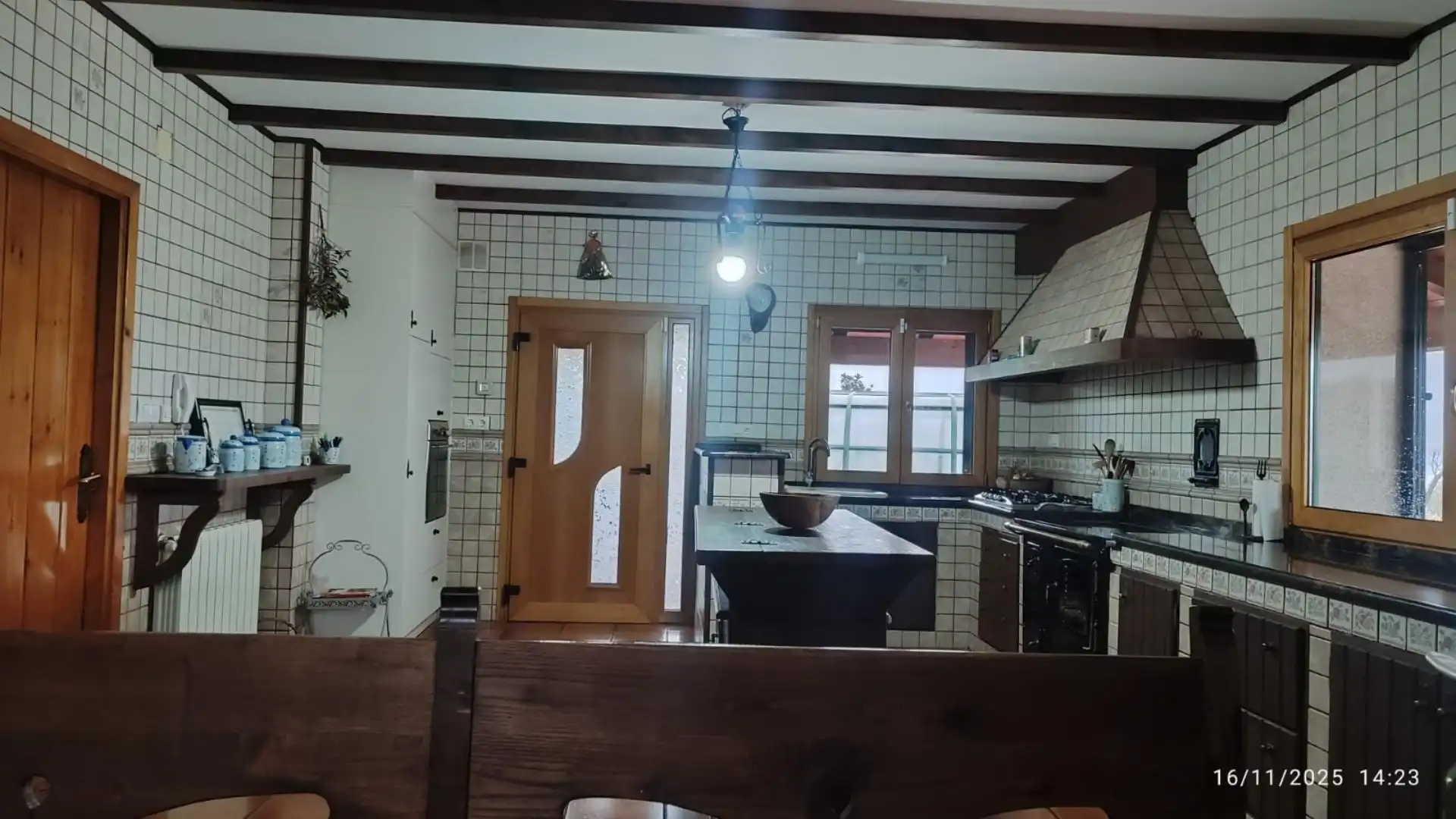 Cuina de Casa o xalet en venda en Monforte de Lemos amb Calefacció, Jardí privat i Parquet