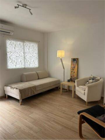 Oficina en Alquiler en La Malagueta - Monte Sancha