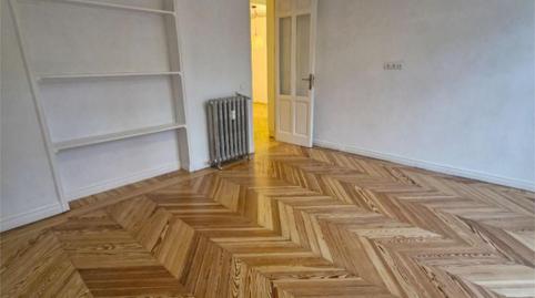 Photo 2 of Flat to rent in Calle de Alfonso XII, 58, Jerónimos,  Madrid Capital