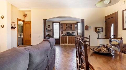 Piso en venta en Castellví de Rosanes, Barcelona - imagen 3 Foto 3 de Piso en venta en Castellví de Rosanes, Barcelona