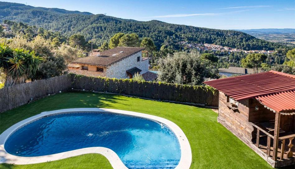 Piso en venta en Castellví de Rosanes, Barcelona - imagen 1 Foto 1 de Piso en venta en Castellví de Rosanes, Barcelona