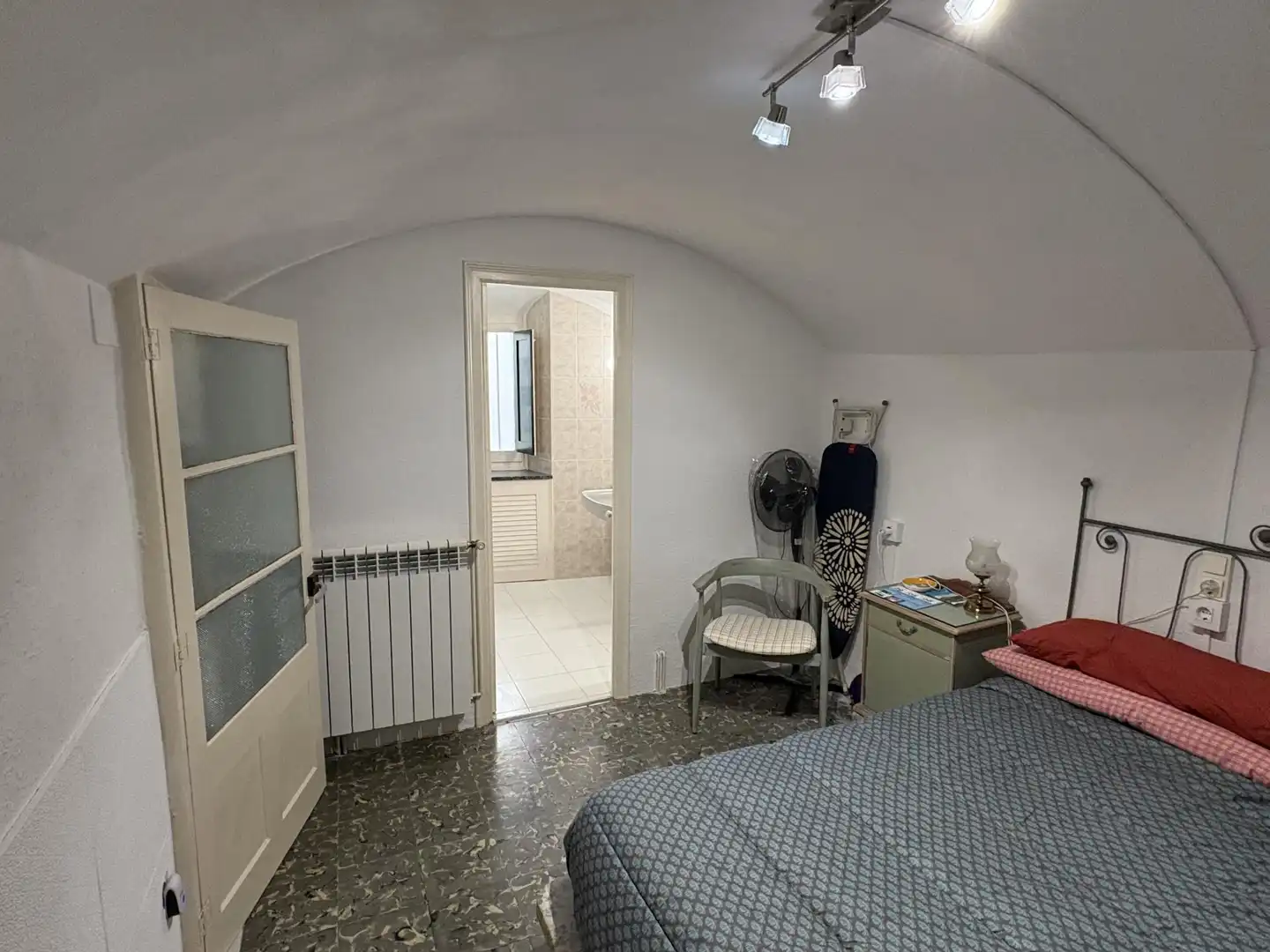 Piso en venta en Agullana con Calefacción, Trastero y Amueblado