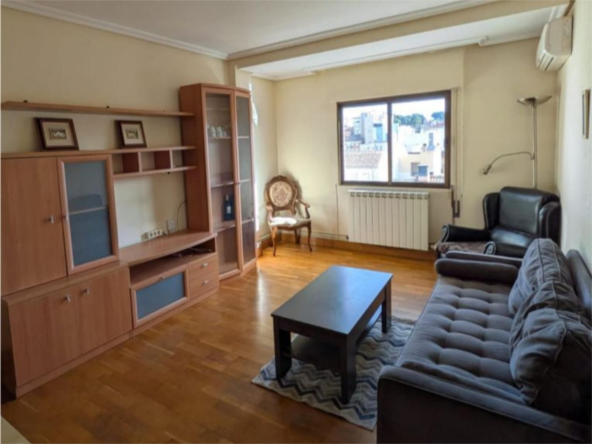 Living room of Flat for sale in Tudela  with Heating, Parquet flooring and Terrace
