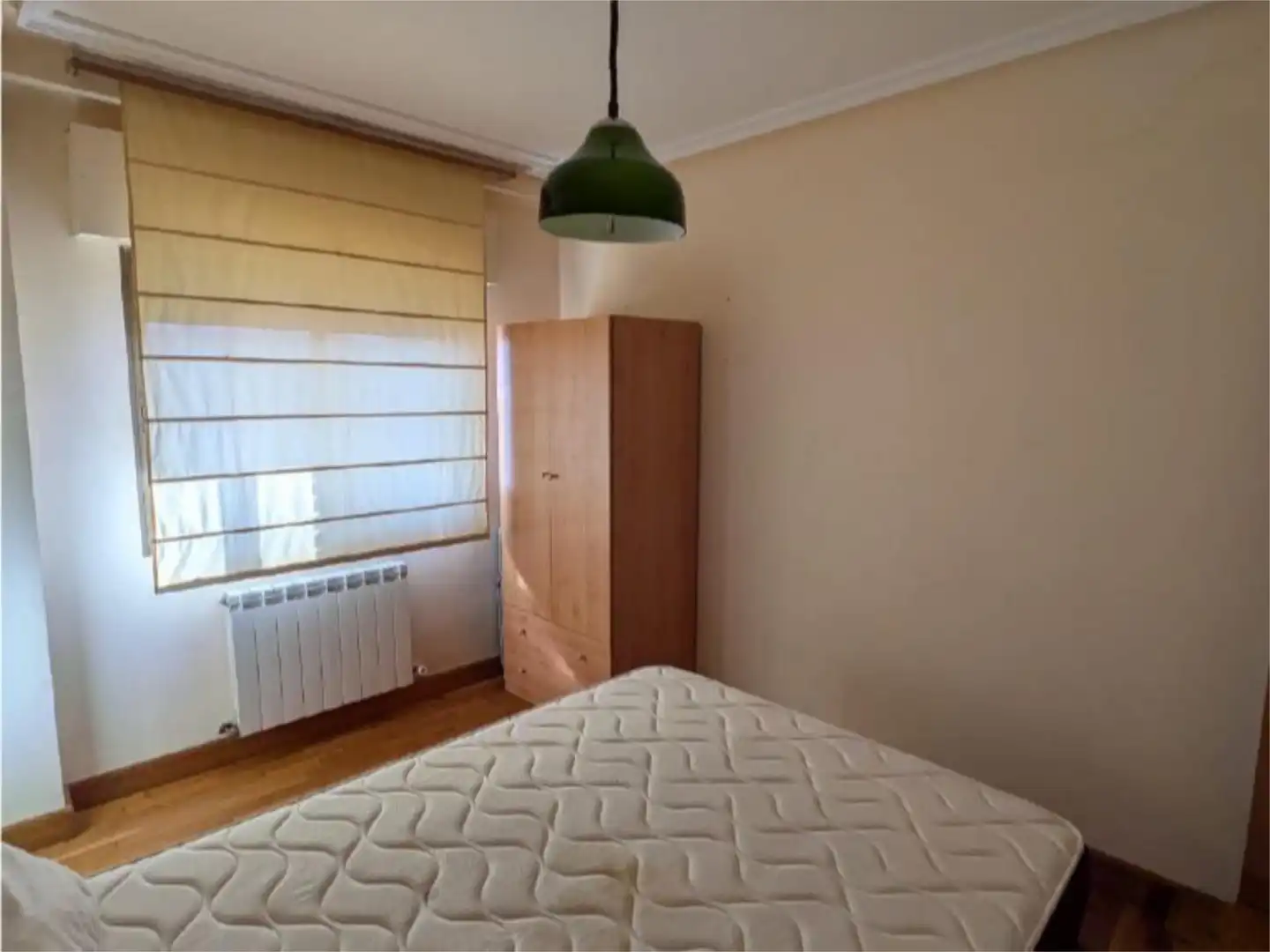 Habitación de Piso en venta en Tudela con Calefacción, Parquet y Amueblado